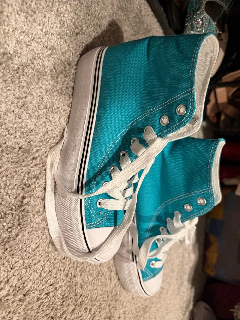 Amazon High-Top Sneakers in Teal and White